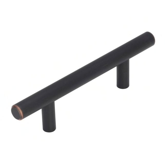 The Best Kitchen Cabinet Handles Act Like Earrings for Your Space