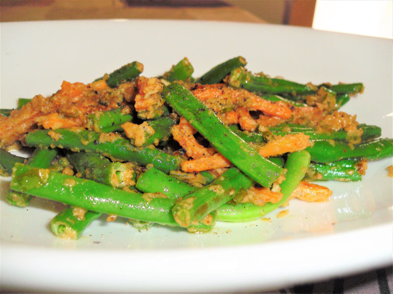 Garlicky Green Beans and Carrots Smeared with Peanut Butter Sauce