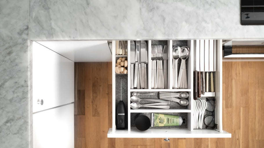 A video about how to transform your kitchen cutlery drawer from mess to success