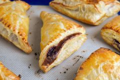 With just 5 ingredients and a little time, you can make Homemade Cherry Turnovers for your family.  They’re slightly sweet, extra crunchy and super delicious for breakfast or dessert.