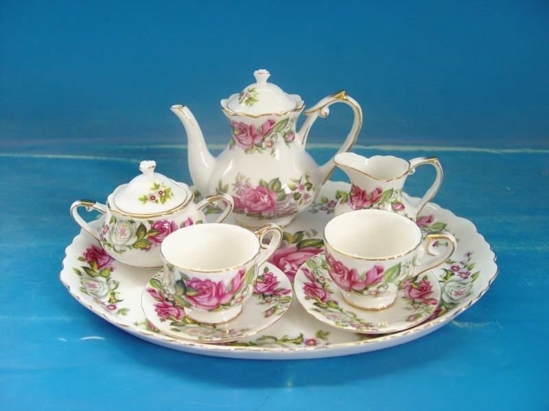 Nice To Look At Little Girls Tea Set