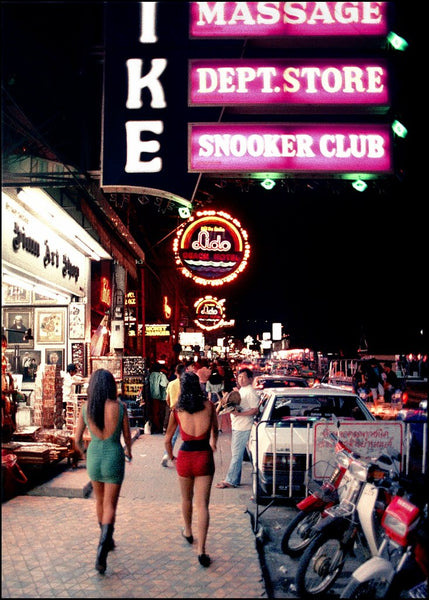 The story of the Tank Man photo by its photographer, Jeff Widener